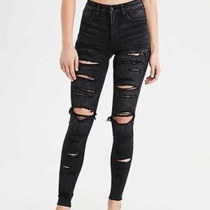 Black American Eagle ripped skinny jeans